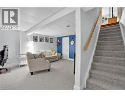 22 CAPRICE Court - 39