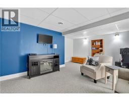 22 CAPRICE Court - 42