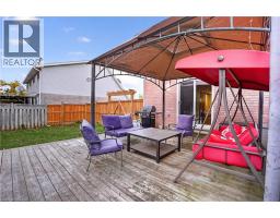 22 CAPRICE Court - 9