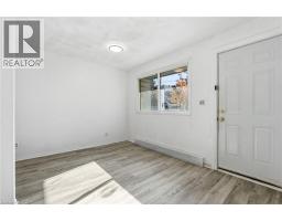 53 1/2-55 DUKE Street - 6