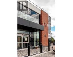 25 WELLINGTON Street S UnitNo. 3205 - 16