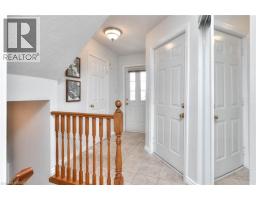 38 HEATHERWOOD Place - 9