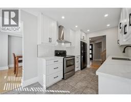 55 ENFIELD Drive - 11