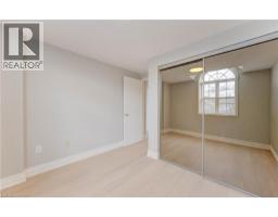 502 MARINER Drive - 36