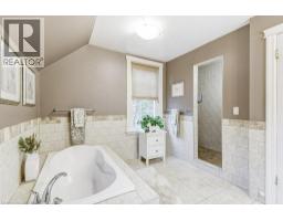 23 ABIGAIL Avenue - 32