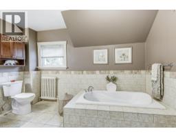 23 ABIGAIL Avenue - 33