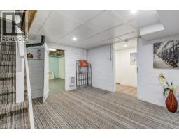 23 ABIGAIL Avenue - 34