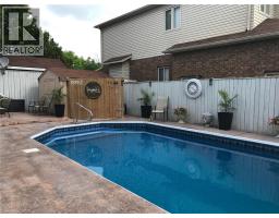 122 GRAND RIVER Boulevard - 44