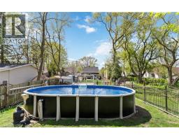 272 GREY Street - 26