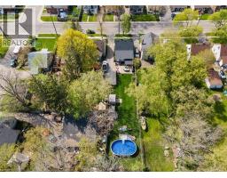 272 GREY Street - 29