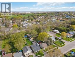 272 GREY Street - 31