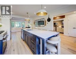 191 JOHN Street W - 26