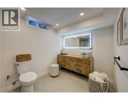 191 JOHN Street W - 40