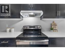 324 EQUESTRIAN Way UnitNo. 28 - 8