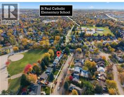 30 THORNRIDGE Crescent - 42