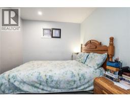 67 PINEMEADOW Crescent - 33