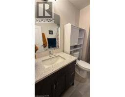 143 ELGIN Street N UnitNo. 24 - 21