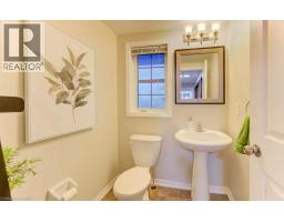 51 SHIELDS Street - 23