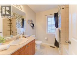 51 SHIELDS Street - 34