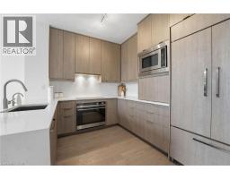 144 PARK Street UnitNo. TH7 - 10