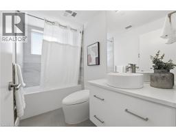 144 PARK Street UnitNo. TH7 - 24