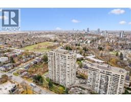 6 WILLOW Street UnitNo. 1106 - 3