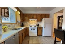 15 ALBION Street - 16