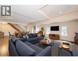 5 FATHER DAVID BAUER Drive UnitNo. 401 - 6