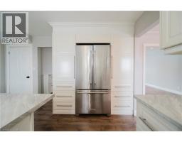 7 CAMPBELL Place - 13