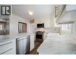 7 CAMPBELL Place - 14