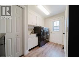 7 CAMPBELL Place - 21