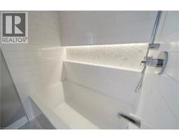 7 CAMPBELL Place - 33