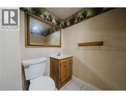 7 CAMPBELL Place - 39