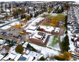 7 CAMPBELL Place - 43