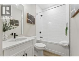 29 WEYMOUTH Street UnitNo. 26 - 10