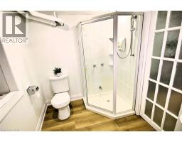 324 WELLINGTON Street N - 17