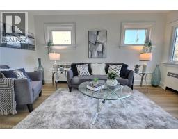 324 WELLINGTON Street N - 5