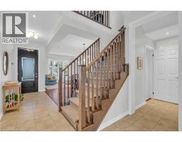 36 BEATTIE Crescent - 11