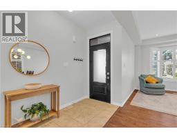 36 BEATTIE Crescent - 7