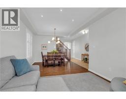 36 BEATTIE Crescent - 9