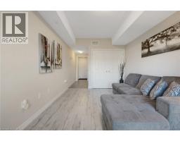 70 WILLOWRUN Drive UnitNo. E7 - 11