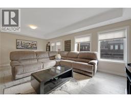 70 WILLOWRUN Drive UnitNo. E7 - 19