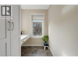 70 WILLOWRUN Drive UnitNo. E7 - 24