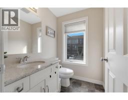 70 WILLOWRUN Drive UnitNo. E7 - 25