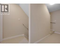 70 WILLOWRUN Drive UnitNo. E7 - 28