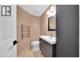 47 WINNETT Street N - 12