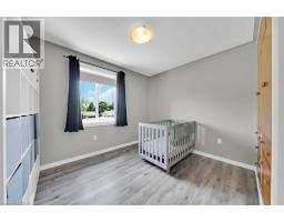 47 WINNETT Street N - 17