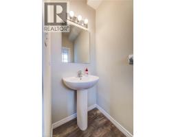 50 PINNACLE Drive UnitNo. 40 - 9