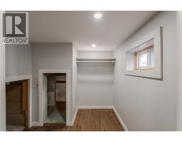 373 COLLEGE Avenue - 39