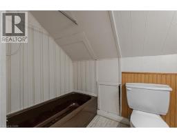 373 COLLEGE Avenue - 44